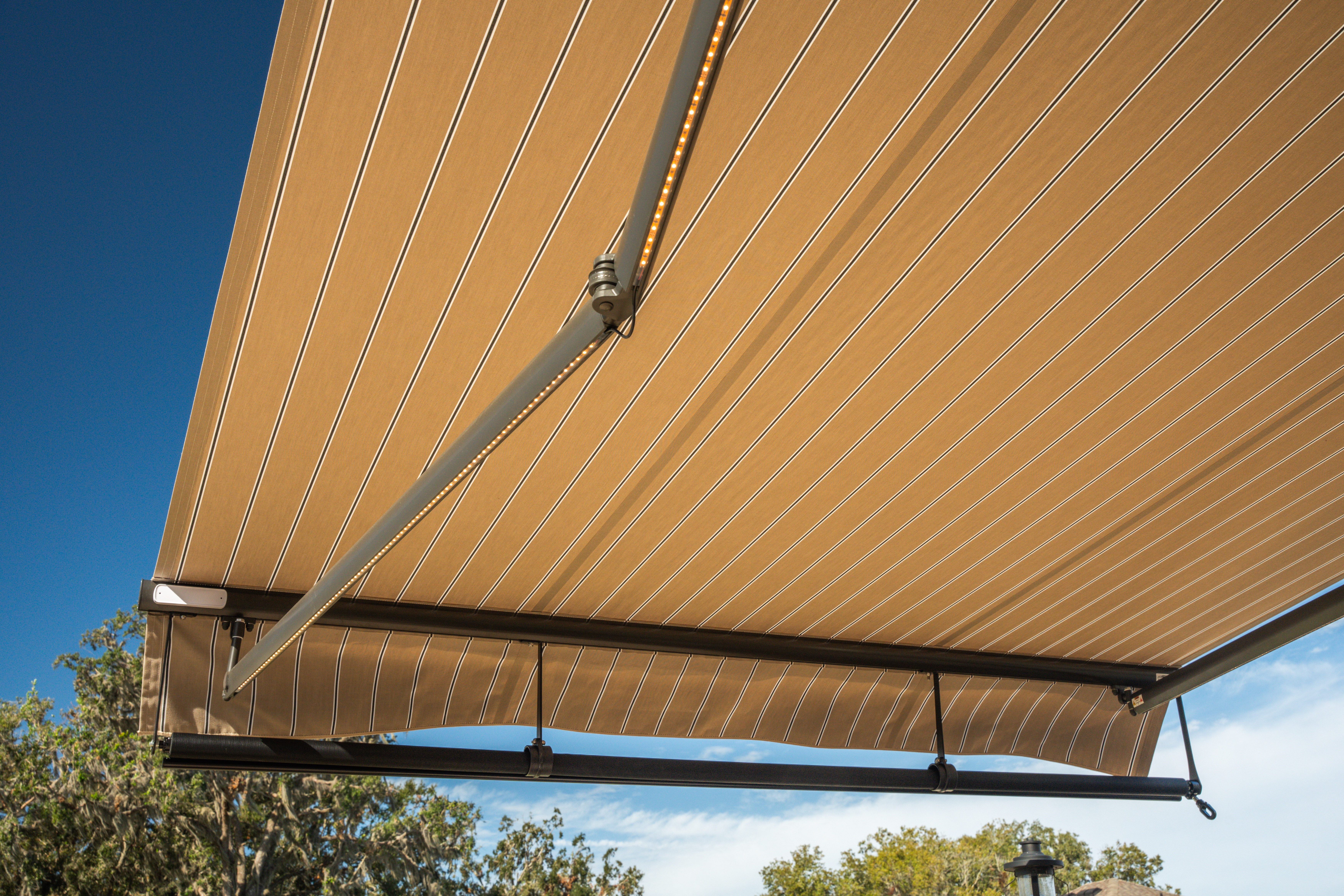 Awning Bronze Housing Putty Regimental Fabric Extended Front Screen Wind Sensor