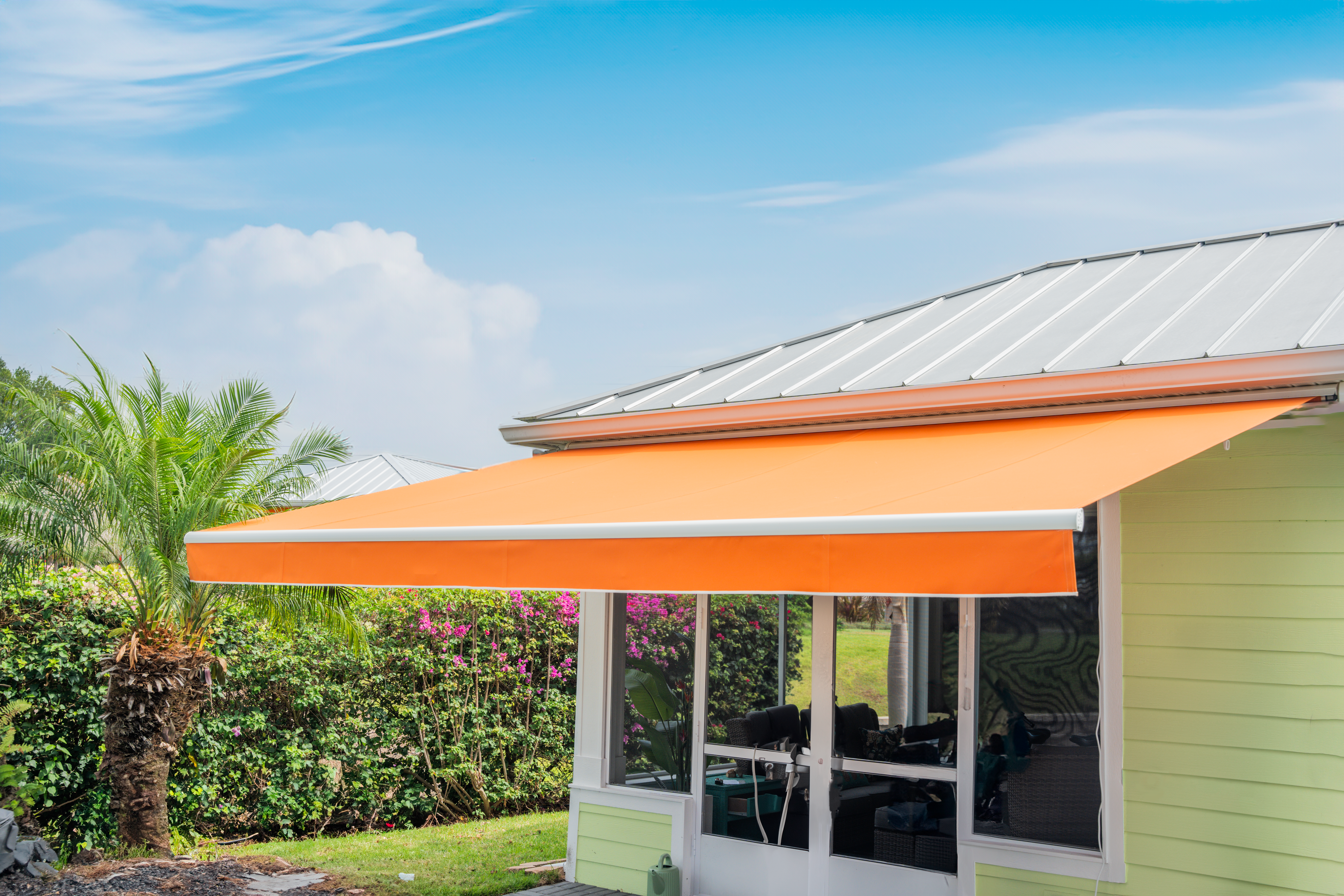 Awning Residential White Frame Palm Tree Green House