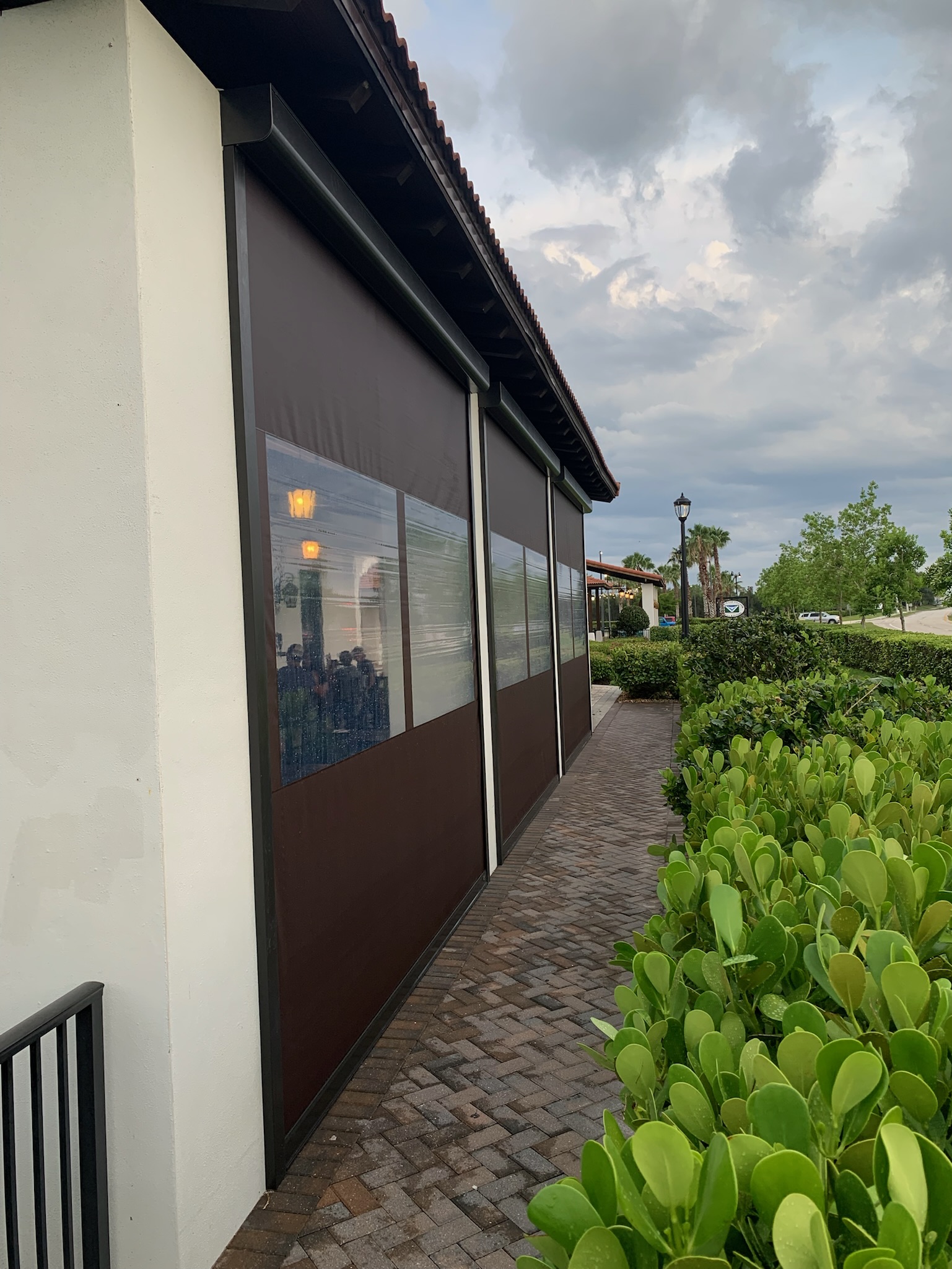 Commercial Vinyl Screens Brown Side View Pelican Larrys