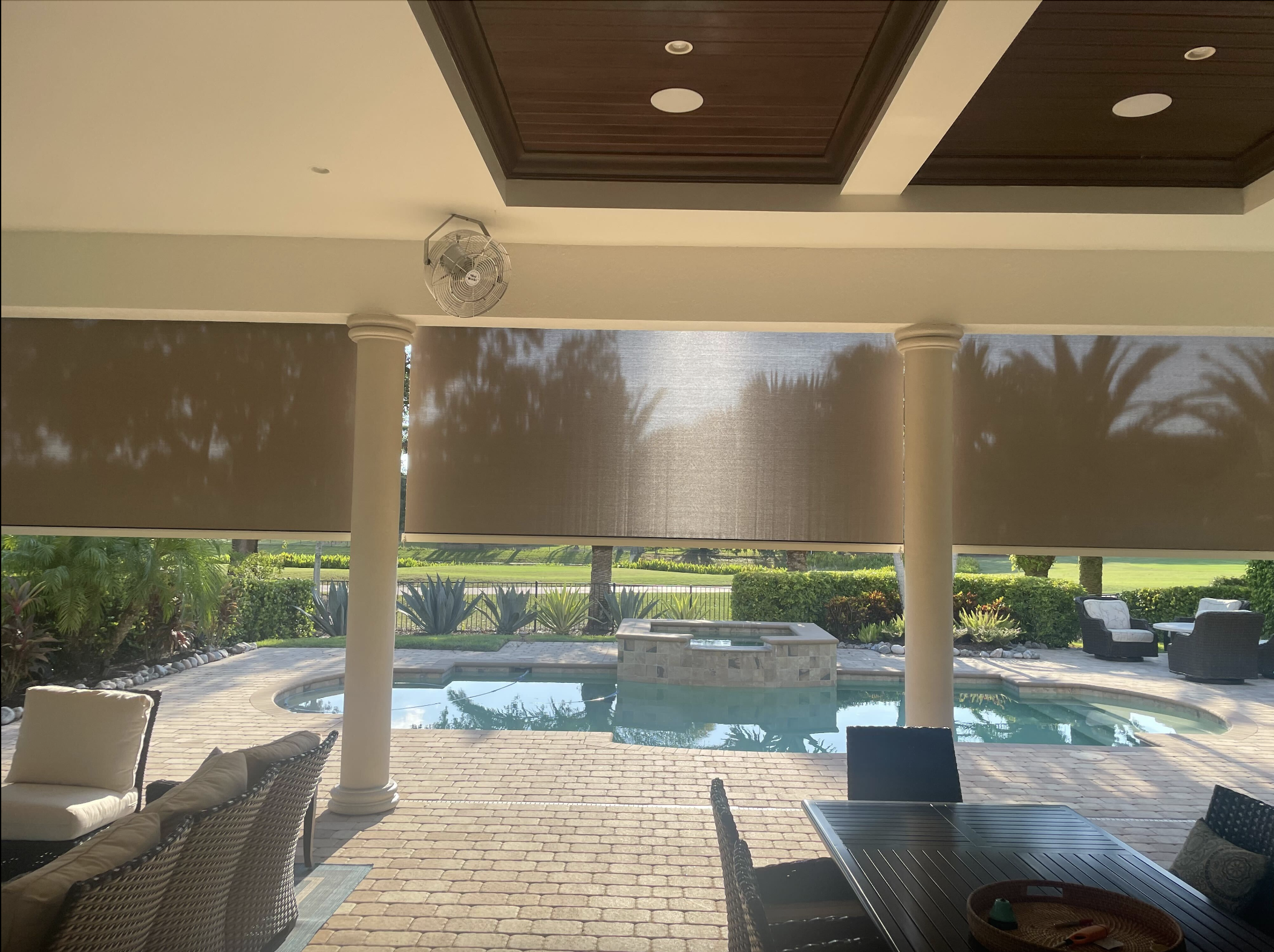Screens Open Roller Residential Pool Columns