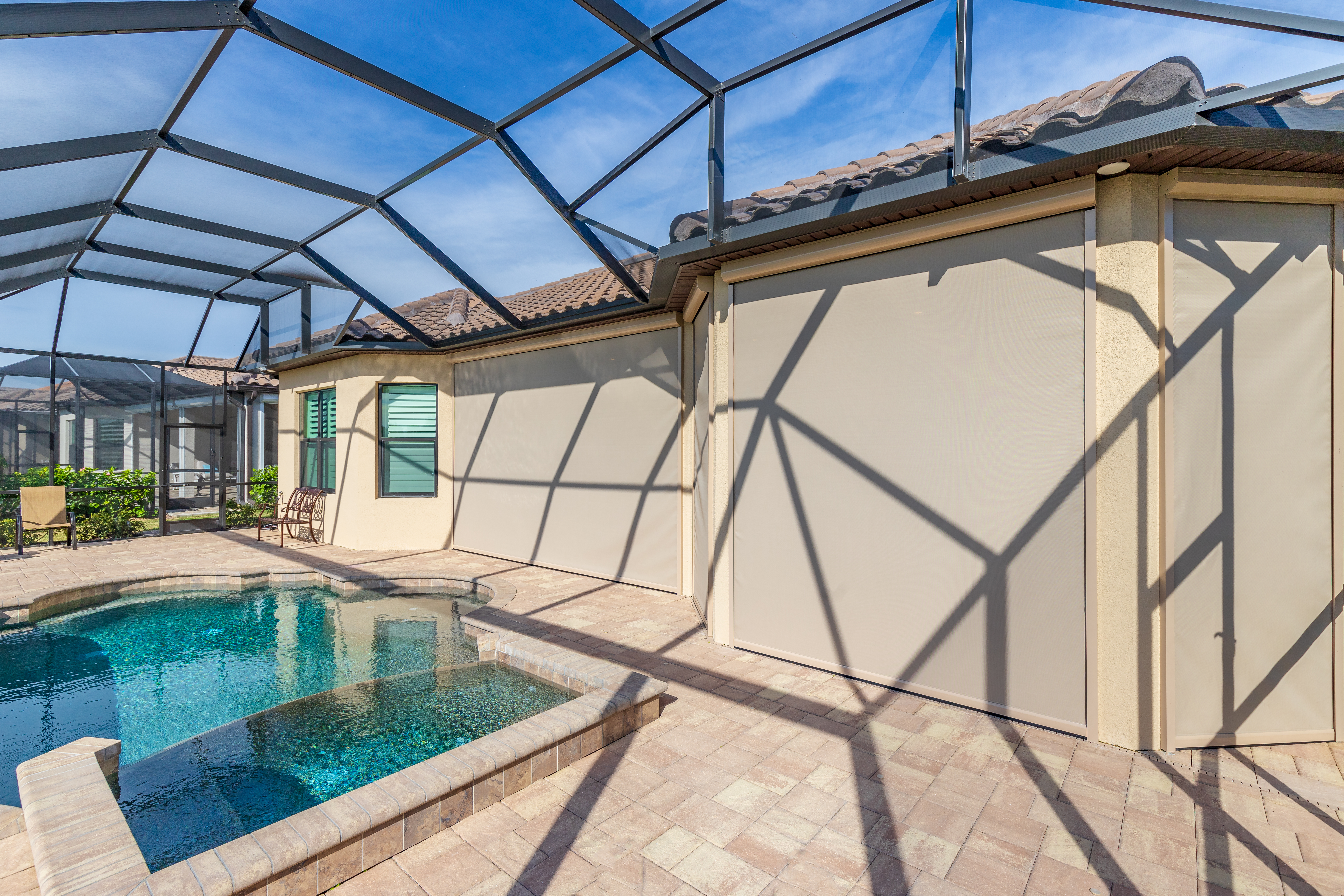 Screens Residential Exterior Multiple Beige Fabric Privacy