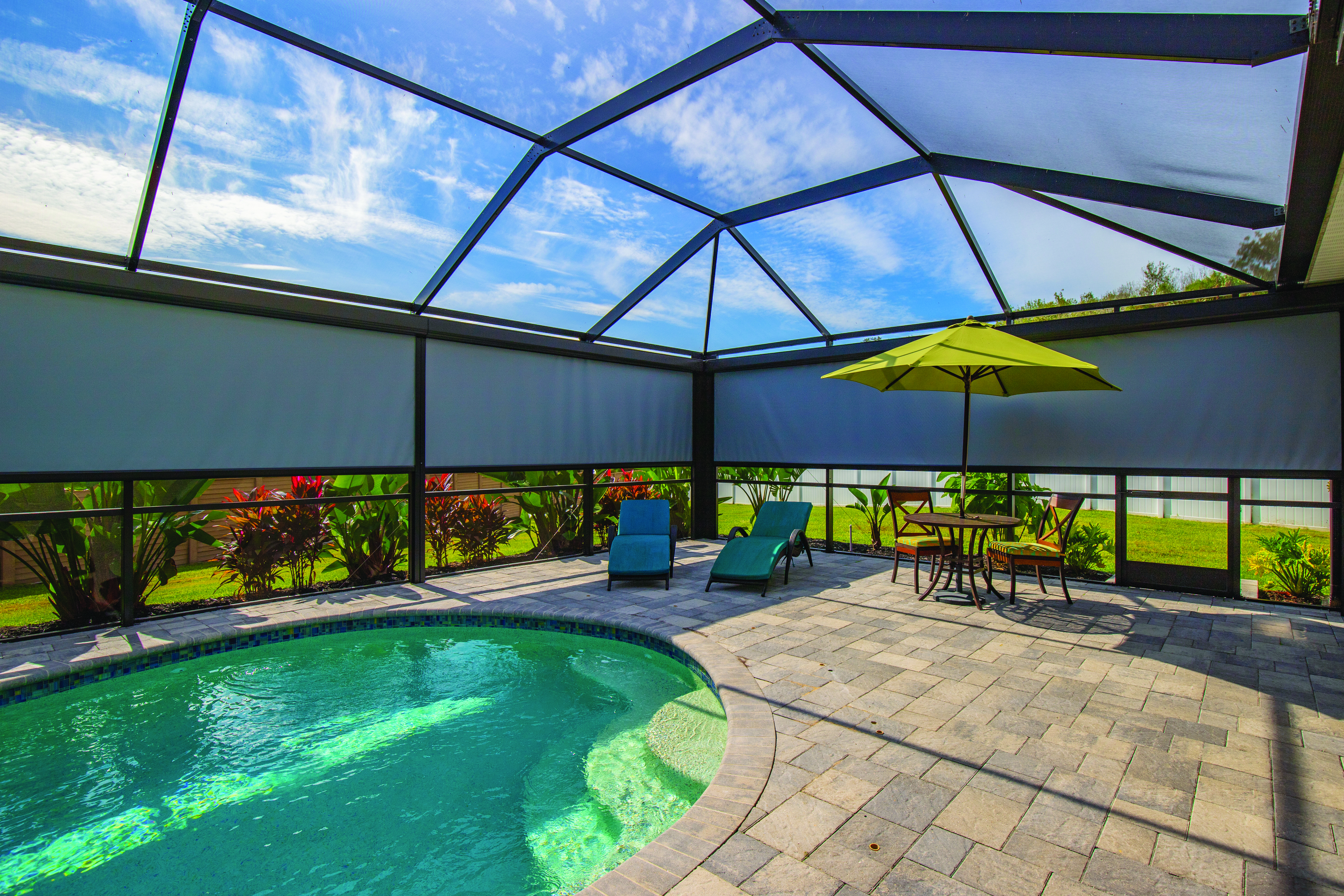 Screens Residential Privacy Pool Cage